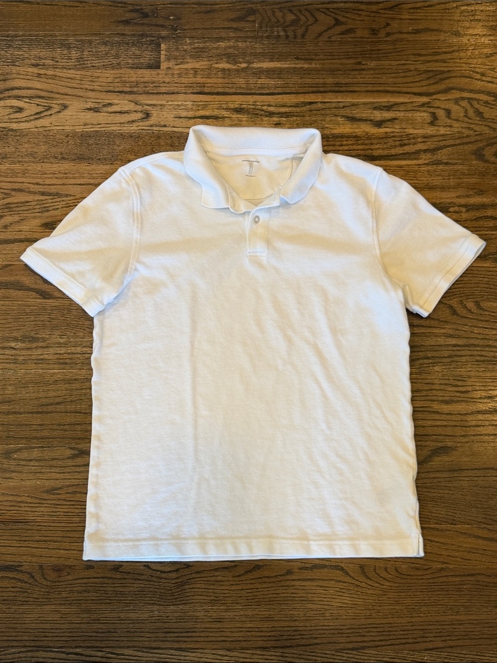 Amazon Essentials White Men's Polo Shirt – Classic Short Sleeve